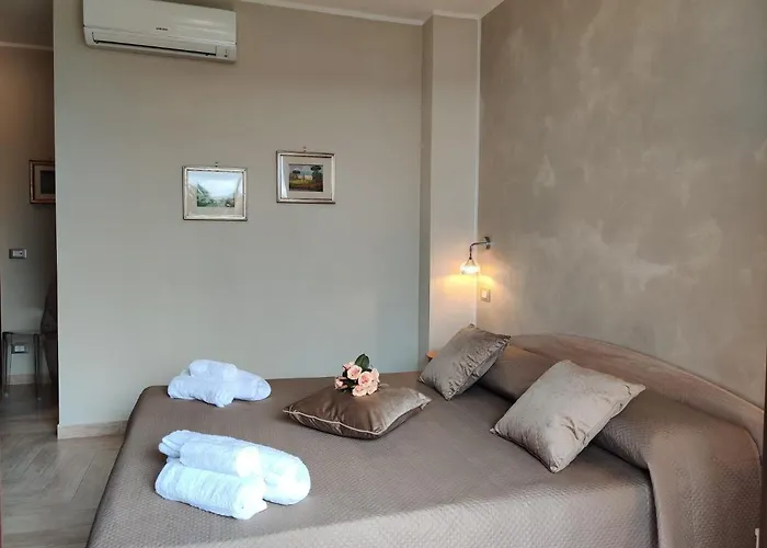 Raggi Di Sole فندق مبيت وإفطار كوستوناتشي