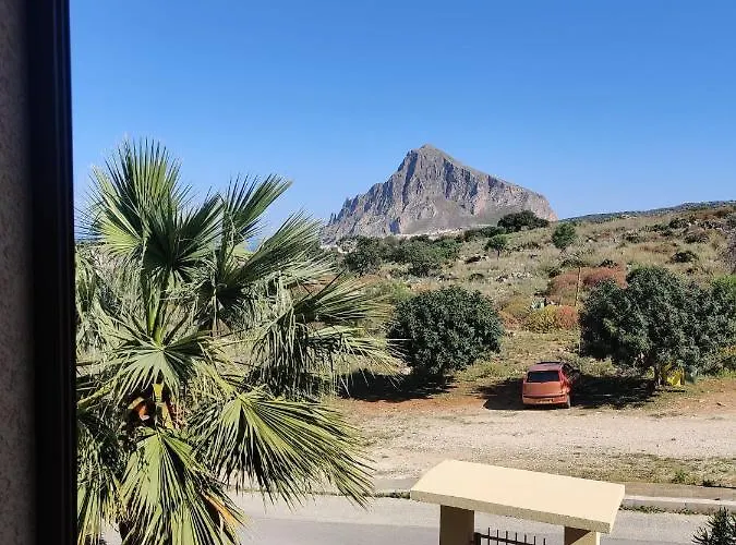 Raggi Di Sole فندق مبيت وإفطار 3*