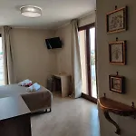 Raggi Di Sole לינה וארוחת בוקר
