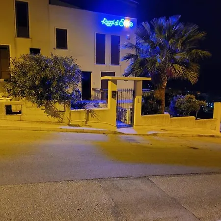 Raggi Di Sole Bed & Breakfast *
